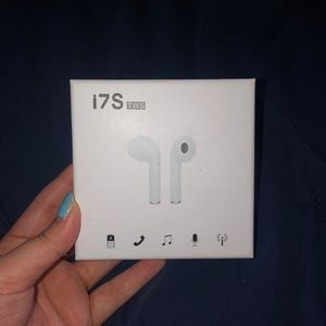 i7S TWS true wireless stereo earphones. Brand New